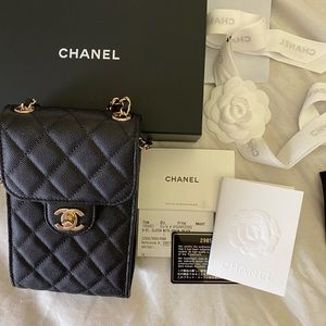 Chanel clutch with chain